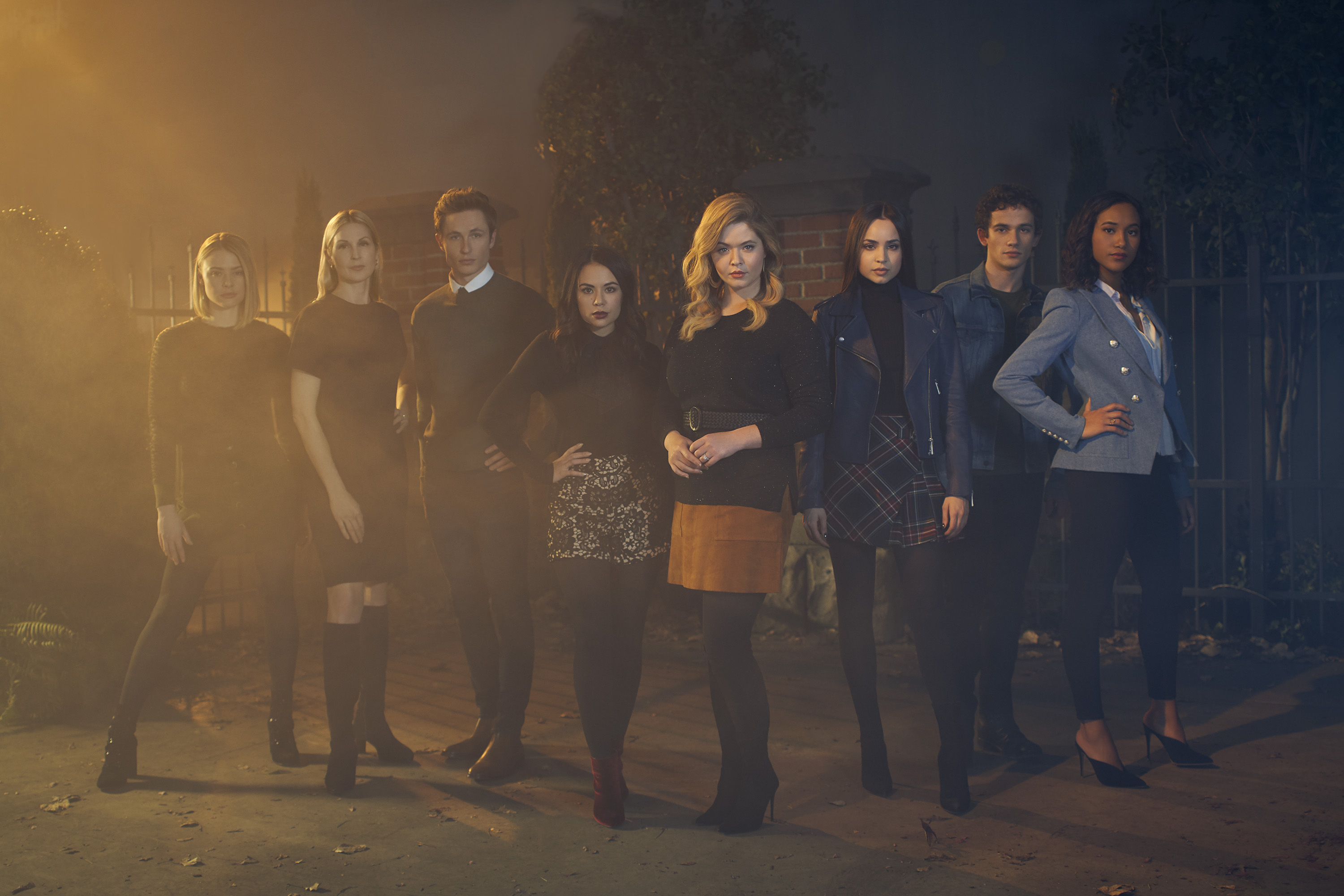 3000x2001 10+ Pretty Little Liars: The Perfectionists HD Wallpapers and Backgrounds