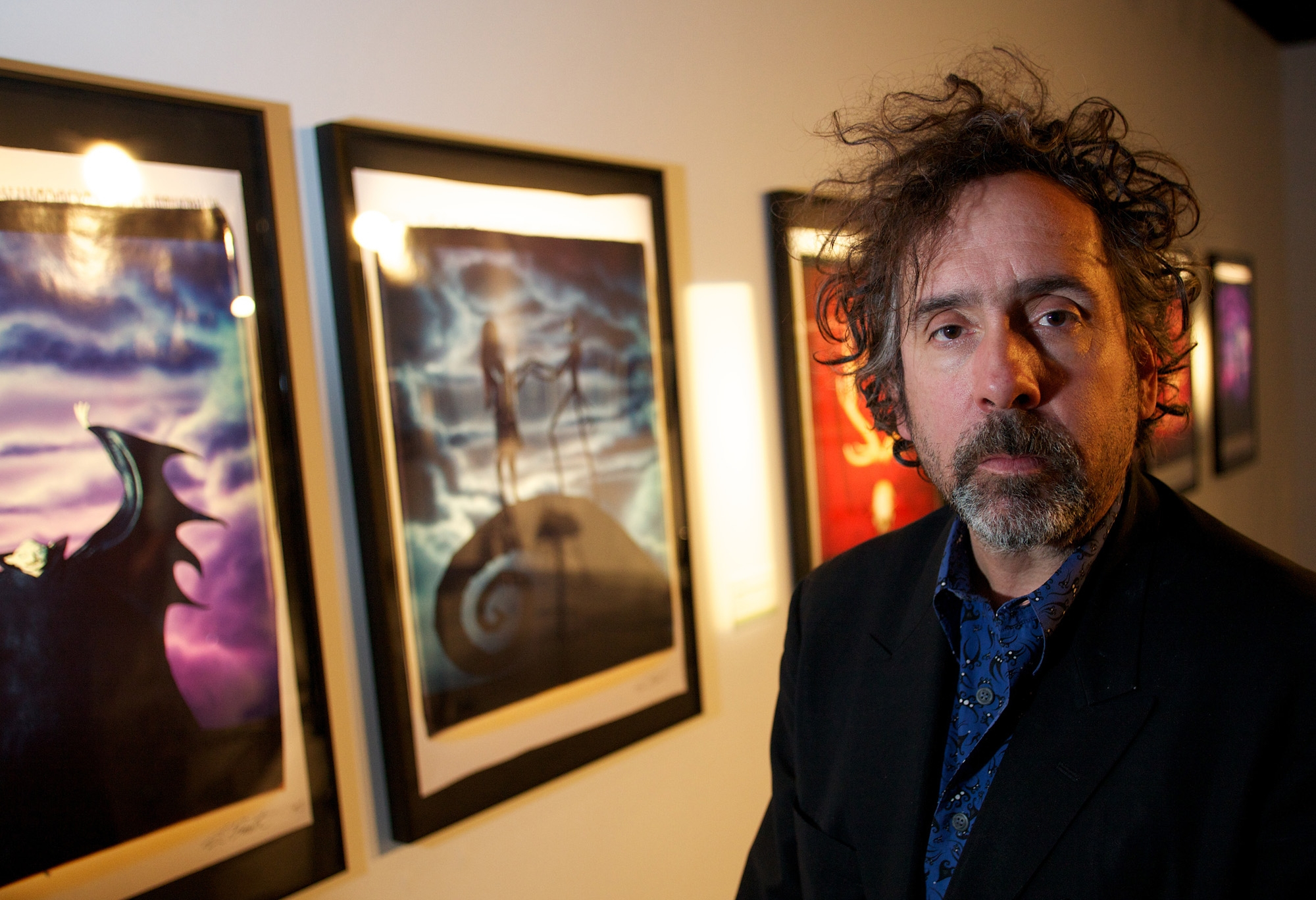 2000x1368 Wallpaper : Tim Burton, paintings, exhibitions, hair, celebrity wallhaven 649592 HD Wallpapers